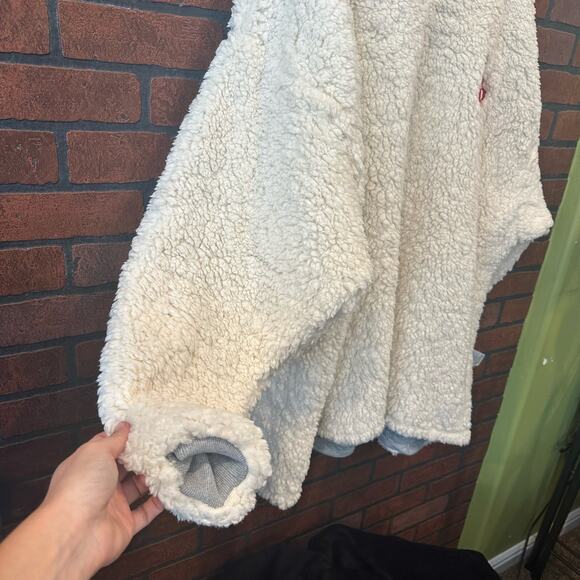 Utah Utes NCAA Reversible Big Logo Hoodeez University of Utah Fan Gear Comfy - Picture 3 of 13